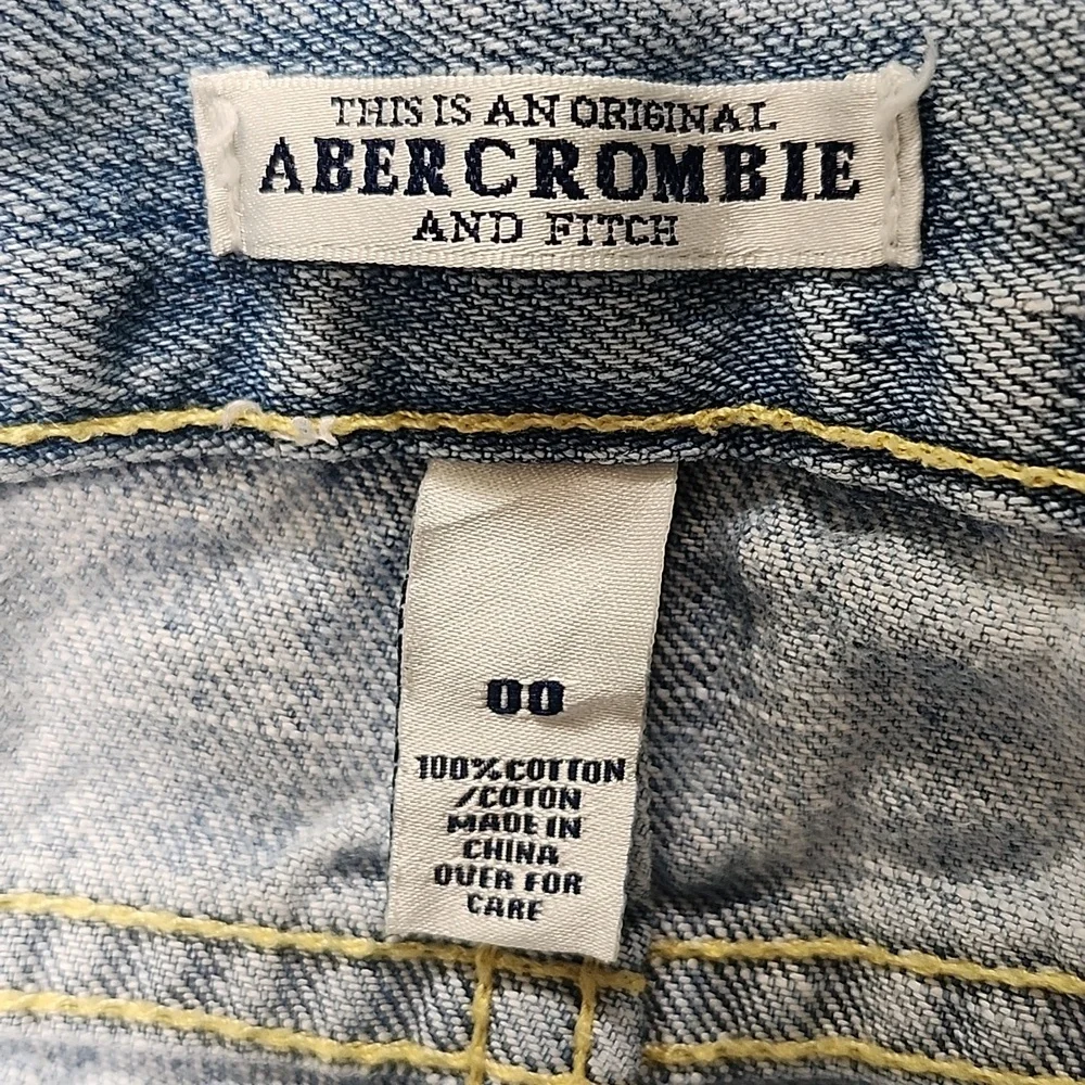 Abercrombie and Fitch Blue Jean Shorts Distressed Frayed Hem - Picture 3 of 6